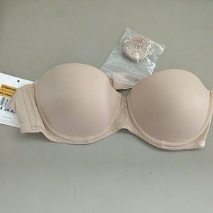 Calvin Klein Beige Push Up Strapless Bra 3…